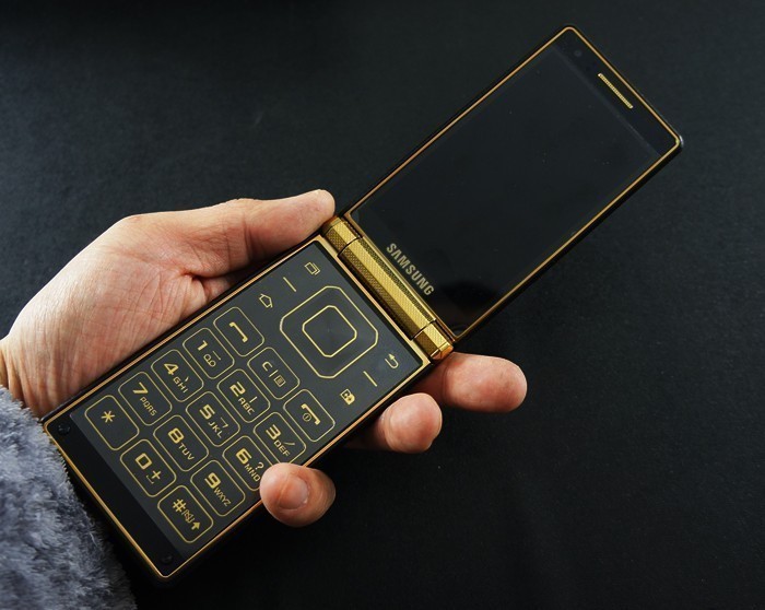 土豪专用三星w2015电信4g全网通手机到手晒