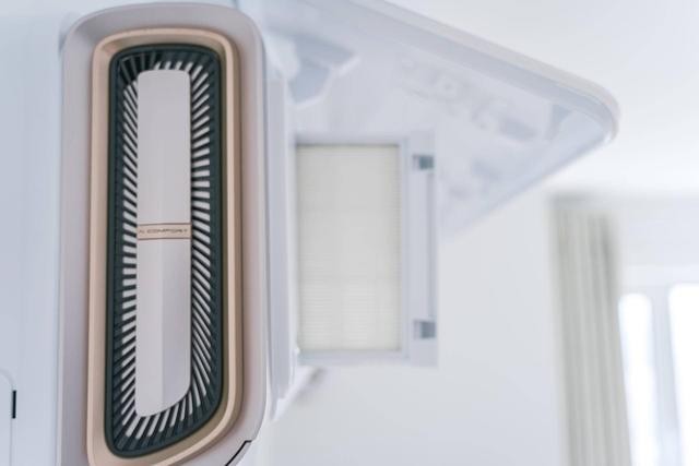 平均一天2块7的空调和一天1块的有多大差距?那看你在房间呆多久吧