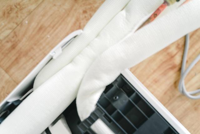 平均一天2块7的空调和一天1块的有多大差距?那看你在房间呆多久吧