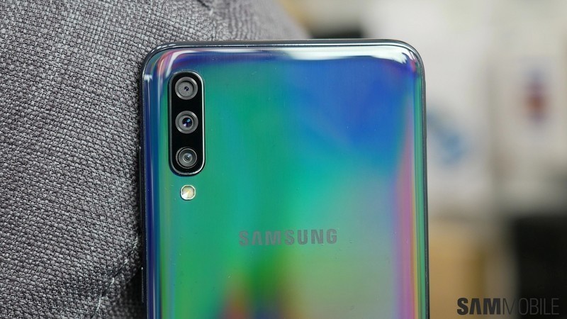 星空体育平台Galaxy A70评测：消费级强力媒体手机