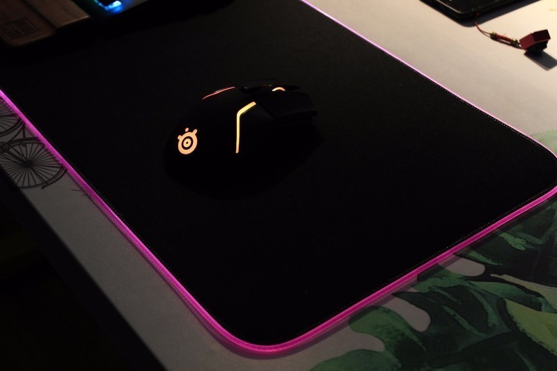 【單擺出品】赛睿QCK系列RGB鼠标垫隆重登场