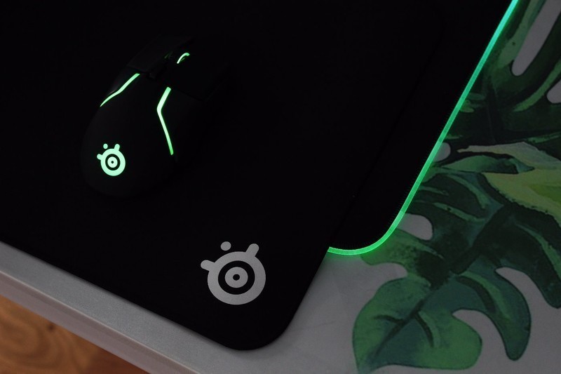 【單擺出品】赛睿QCK系列RGB鼠标垫隆重登场