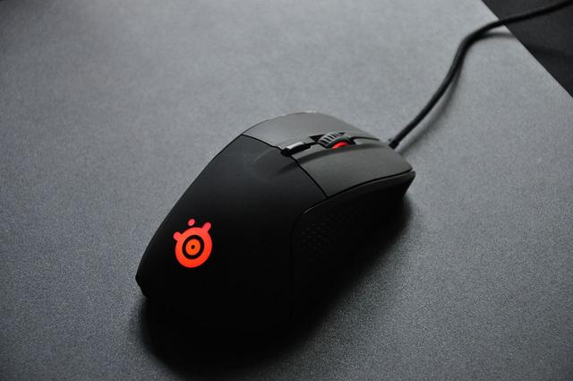 超级玩家的逼格之大手作，赛睿RIVAL710鼠标评测