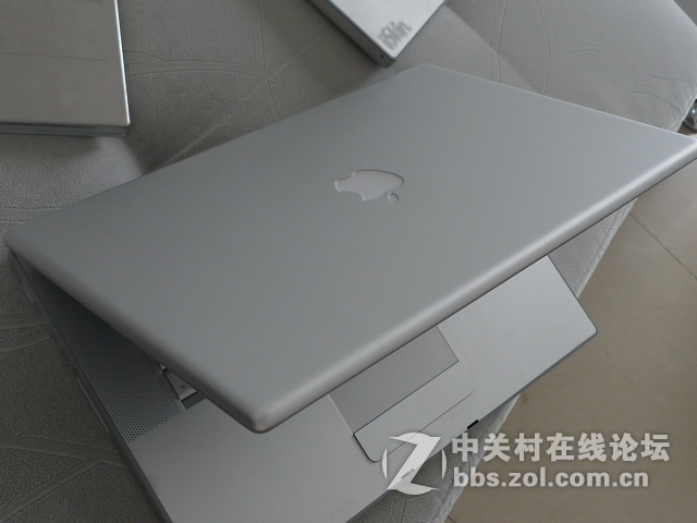 出售15.4寸   高分屏   苹果pro  双核笔记本