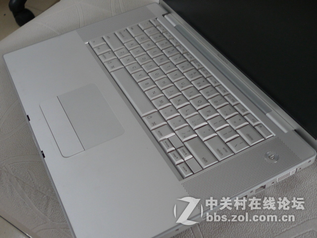 出售15.4寸   高分屏   苹果pro  双核笔记本