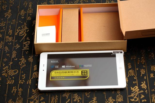 Win10双系统的魅力——驰为Hi8简测