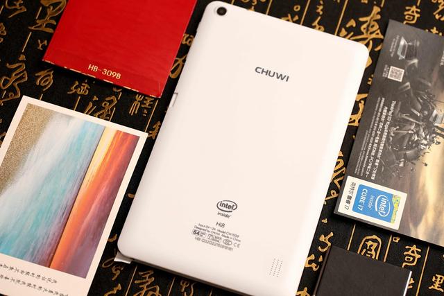 Win10双系统的魅力——驰为Hi8简测