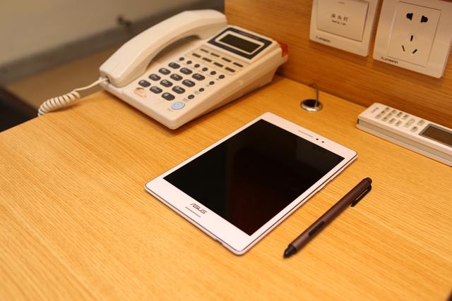 轻薄而强悍的华硕ZenPad Z580平板完全评测