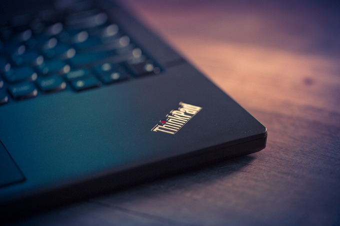 全天办公不插电，ThinkPad X240图赏