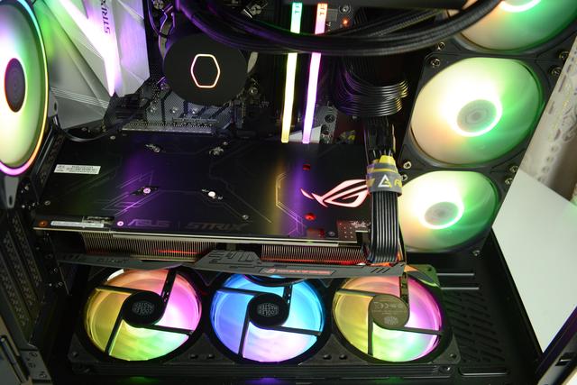 599元的360水冷不香么？酷冷至尊冰神B360 CPU水冷散热器 评测