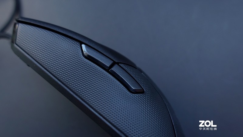 轻而不飘——Razer Viper毒蝰电竞鼠标详细体验