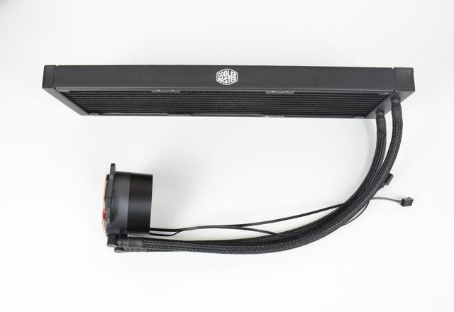 599元的360水冷不香么？酷冷至尊冰神B360 CPU水冷散热器 评测