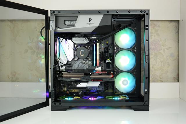 599元的360水冷不香么？酷冷至尊冰神B360 CPU水冷散热器 评测