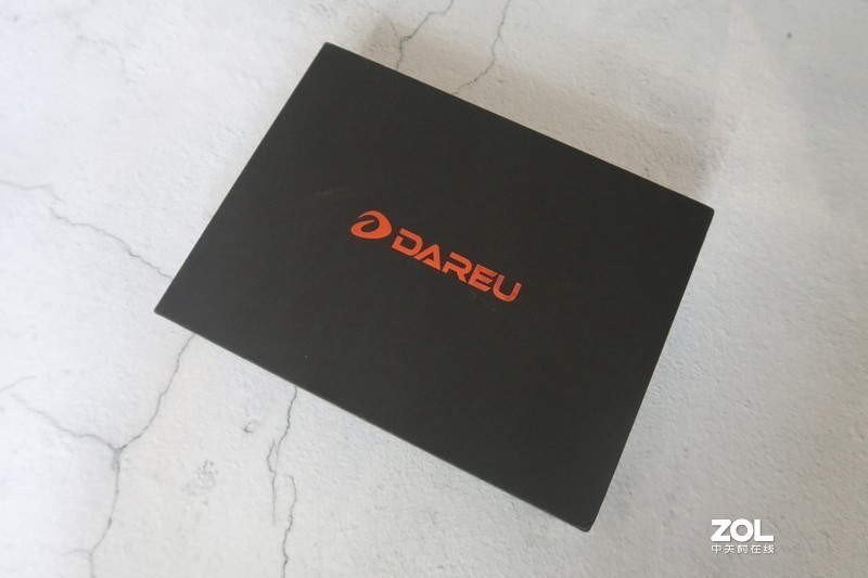 让达尔优EM925Pro游戏鼠标助你一臂之力