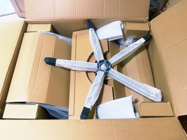 提防颈椎等疾病，人体工学椅值得选吗？Ergoup致炫人体工学椅评测