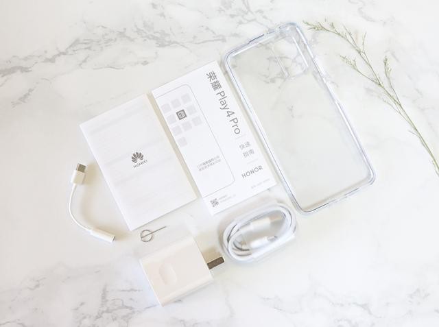 荣耀Play4 Pro评测！麒麟990重器、“旗舰级”5G手机普及者