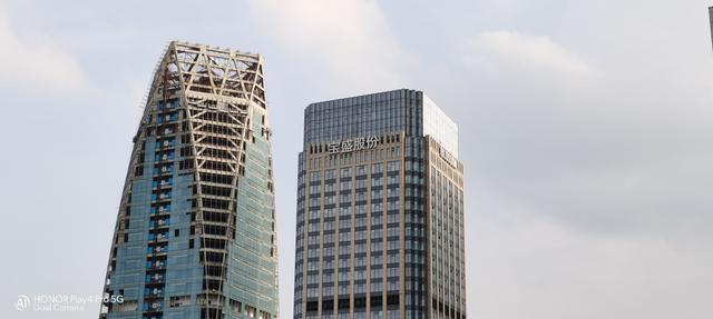 荣耀Play4 Pro评测！麒麟990重器、“旗舰级”5G手机普及者