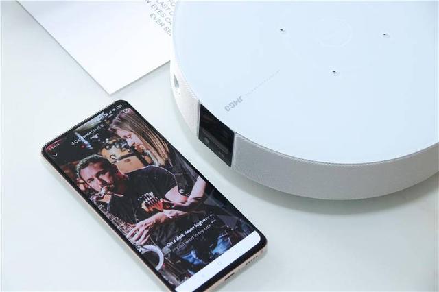 坚果发布全新G9投影，配置进口音响800流明，首发仅2799元