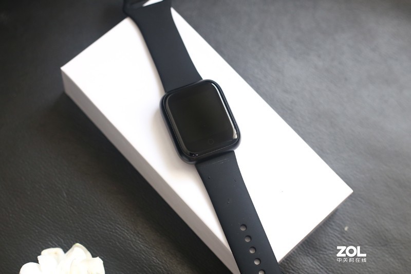 百元就能买到的omthing简悦智能手表