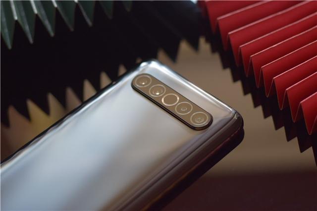 20天体验，七大角度解析魅族17，值得购买吗