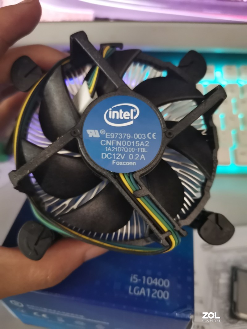 迎广H-FRAME mini 彩虹版装机 大神帮我看看内存频率为啥是2133