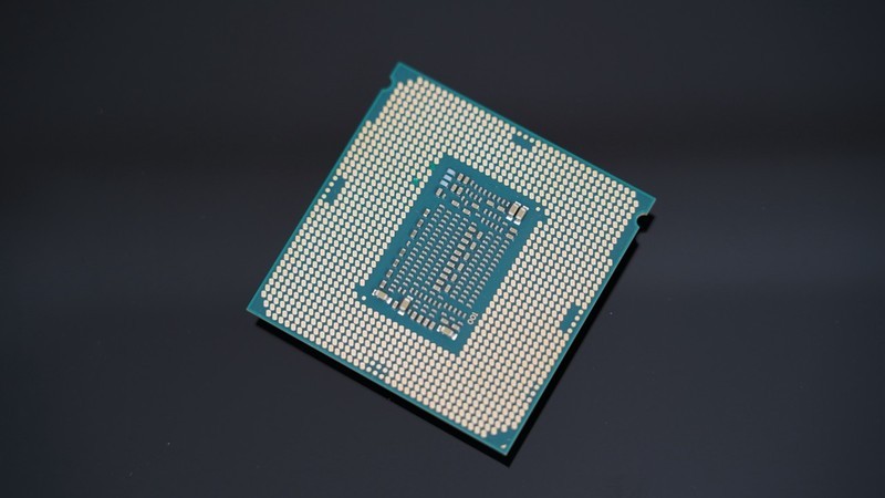 将捡垃圾进行到底，700元打造的电脑主机，还能流畅吃鸡