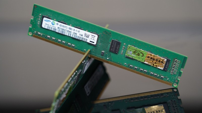 将捡垃圾进行到底，700元打造的电脑主机，还能流畅吃鸡