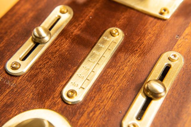 人美声甜，玩赏级桌面音箱，好玩好看，更好听的巫·喀秋莎