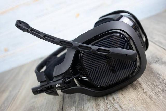 罗技Astro A40游戏耳机：时隔两年还是很能打！
