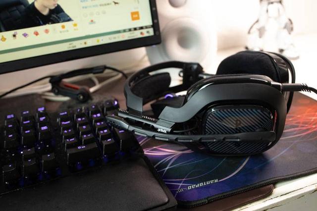 罗技Astro A40游戏耳机：时隔两年还是很能打！