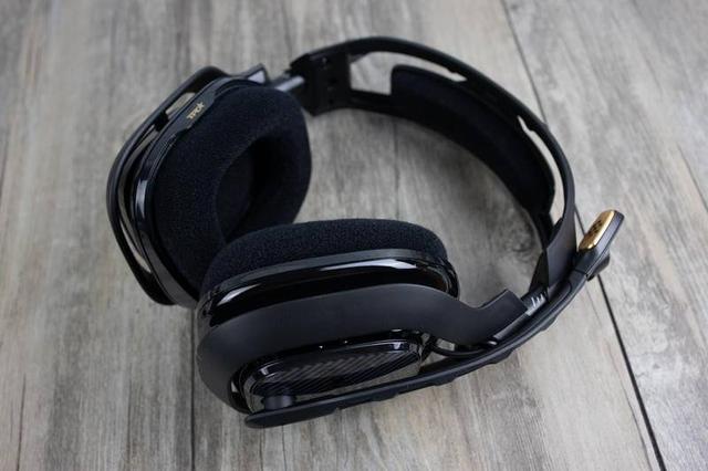 罗技Astro A40游戏耳机：时隔两年还是很能打！