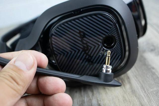 罗技Astro A40游戏耳机：时隔两年还是很能打！