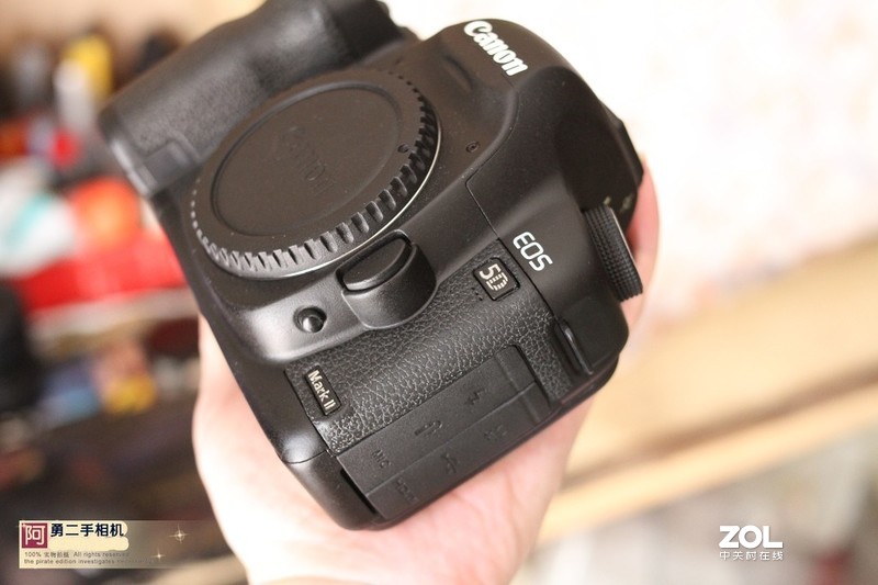 已卖掉.5日 佳能5D2 翻新机 价1990