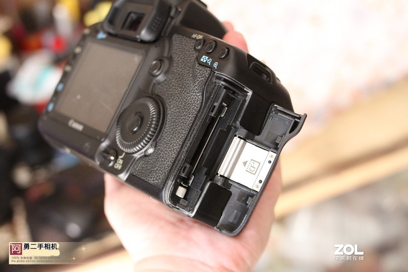 已卖掉.5日 佳能5D2 翻新机 价1990