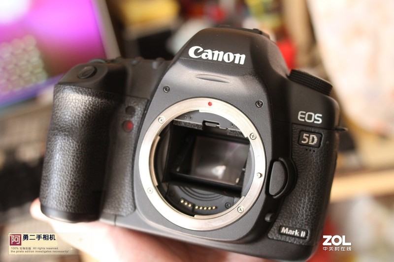 已卖掉.5日 佳能5D2 翻新机 价1990