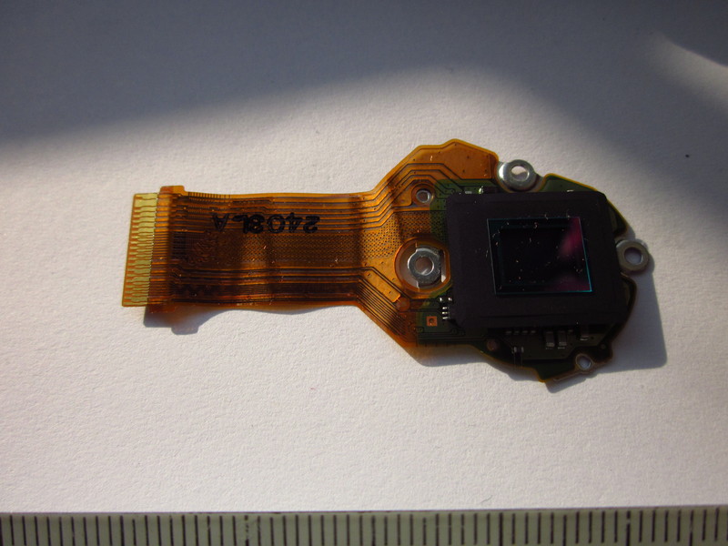 松下ZS10拆机，CCD除灰体验。与大家共享。