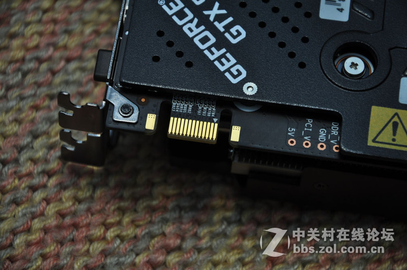 新年入手 GTX960 晒卡