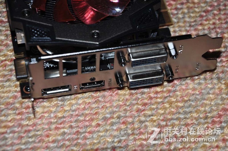 新年入手 GTX960 晒卡