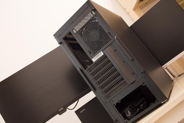 为电脑换个马甲，装酷冷S600机箱和V650电源