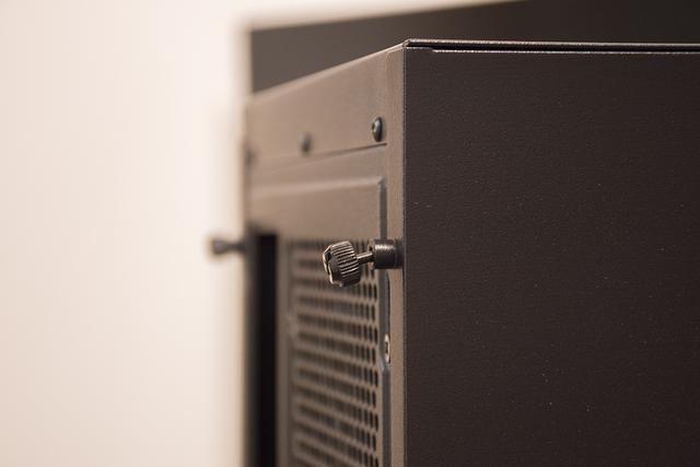 为电脑换个马甲，装酷冷S600机箱和V650电源