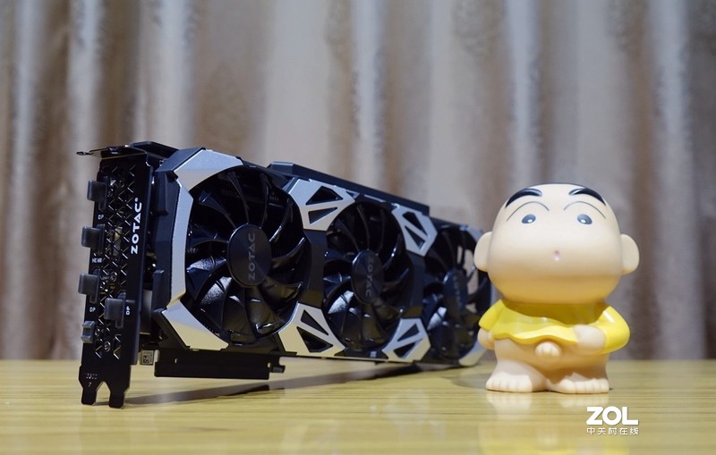 学生哥入学的游戏凶器，4K分辨率下通杀所有游戏？索泰RTX2080super至尊PLUS OC详测