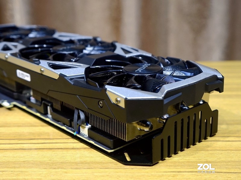 学生哥入学的游戏凶器，4K分辨率下通杀所有游戏？索泰RTX2080super至尊PLUS OC详测