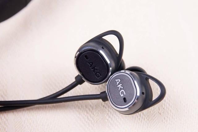 音质+降噪才是亮点，AKG N200NC耳机体验分享