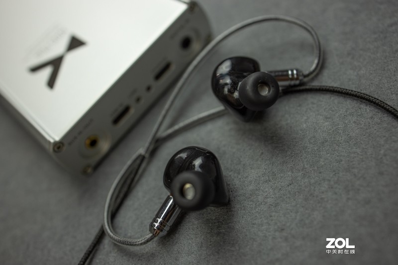 这是条值得回味的耳机，简评1圈1铁的森韵FORM1.1