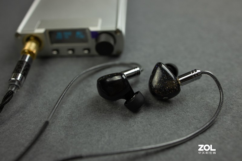 这是条值得回味的耳机，简评1圈1铁的森韵FORM1.1