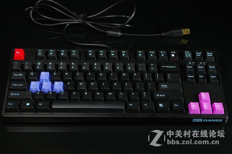 准系统袭来 买个G.S-57 配合立人Mr.UNC