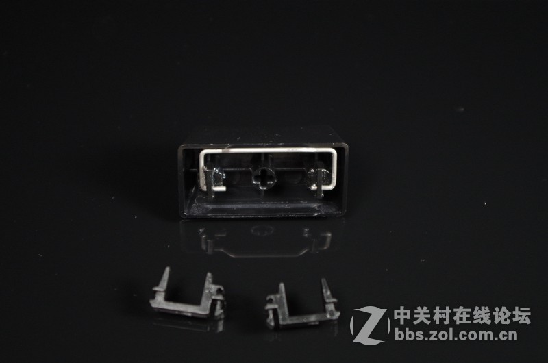 准系统袭来 买个G.S-57 配合立人Mr.UNC