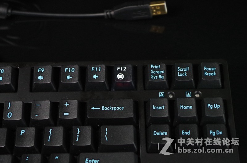 准系统袭来 买个G.S-57 配合立人Mr.UNC