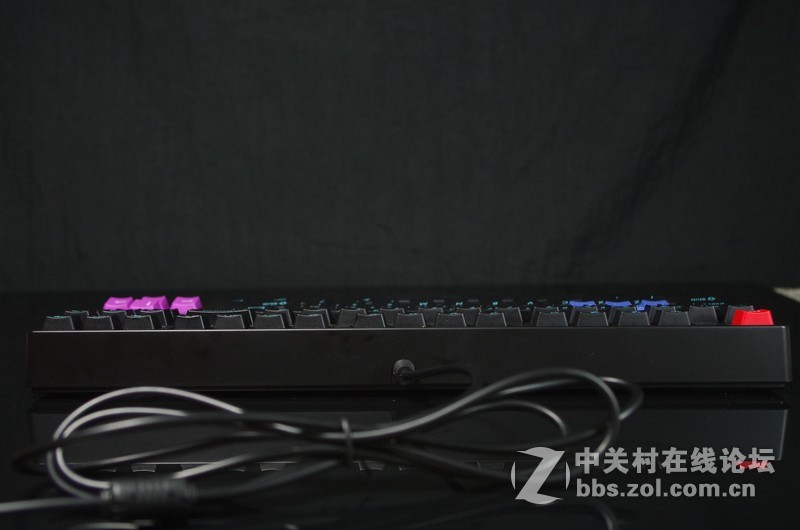 准系统袭来 买个G.S-57 配合立人Mr.UNC