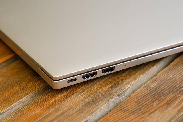 并不是只有MBP才算得上生产力工具，荣耀 MagicBook Pro 也是